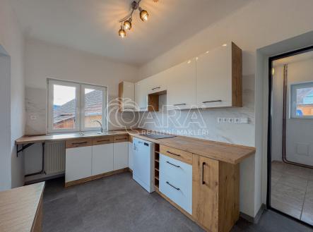 Pronájem bytu, 4+1, 101 m²