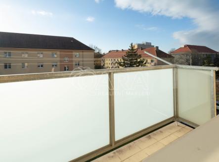 Pronájem bytu, 2+1, 55 m²