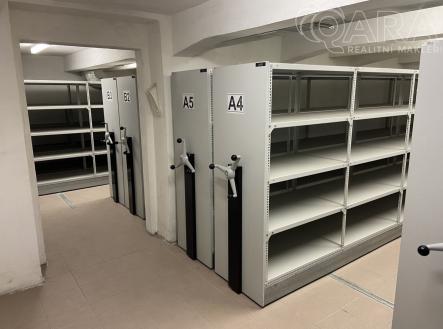 Pronájem skladovací prostor, 69 m²