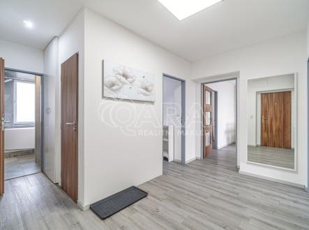 Pronájem bytu, 3+1, 77 m²