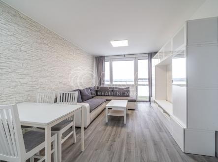 Pronájem bytu, 3+1, 77 m²