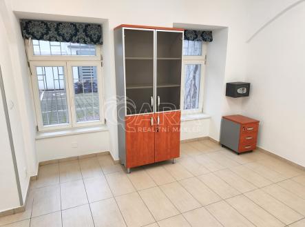 Pronájem kanceláře, 22 m²