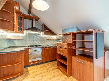 Pronájem bytu, 3+kk, 100 m²