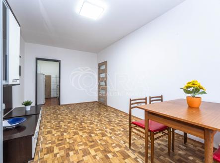 Pronájem bytu, 2+kk, 43 m²