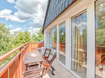 Pronájem bytu, 4+kk, 80 m²