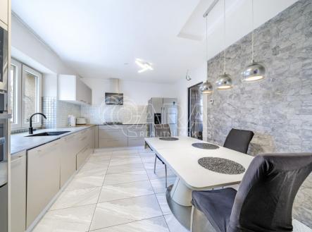 Prodej domu/vily, 164 m²