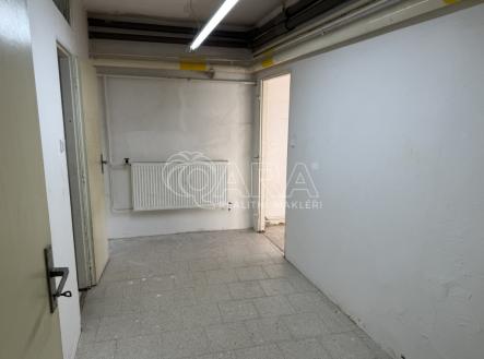 Pronájem obchodní prostor, 28 m²