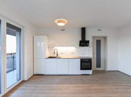 Pronájem bytu, 2+kk, 78 m²