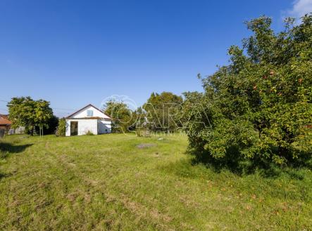 Prodej pozemku pro bydlení, 1 040 m²