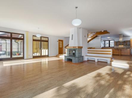 Prodej domu/vily, 292 m²