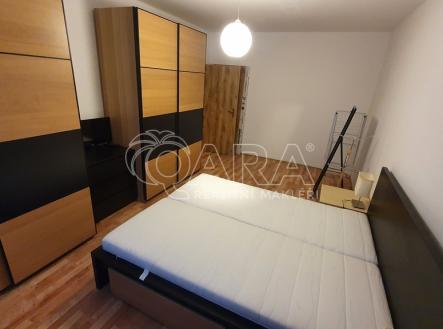 Pronájem bytu, 2+kk, 63 m²