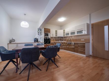 Prodej bytu, 3+kk, 94 m²