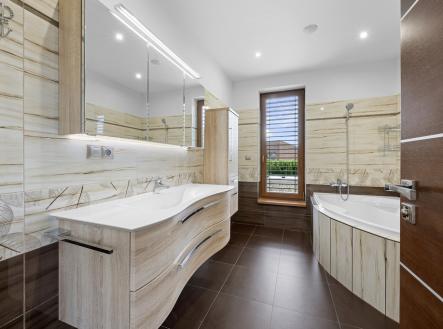 Prodej domu/vily, 277 m²