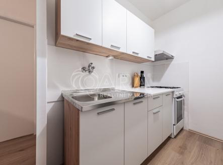 Pronájem bytu, 2+kk, 43 m²