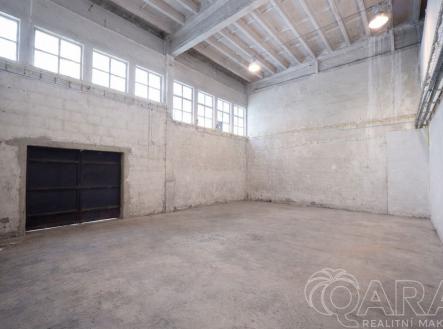 Prodej výrobní prostory, 665 m²
