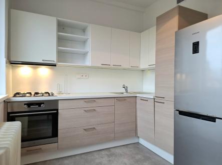 Pronájem bytu, 2+1, 60 m²