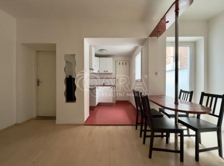 Pronájem bytu, 1+kk, 45 m²