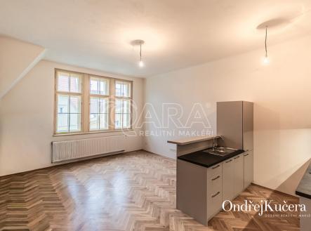 Pronájem bytu, 2+kk, 60 m²