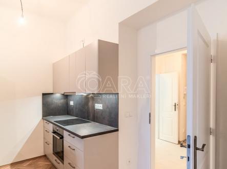 Pronájem bytu, 2+kk, 62 m²