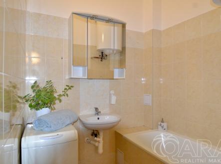 Pronájem bytu, 2+kk, 40 m²