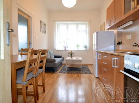 Pronájem bytu, 2+kk, 40 m²