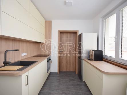 Pronájem bytu, 2+1, 53 m²