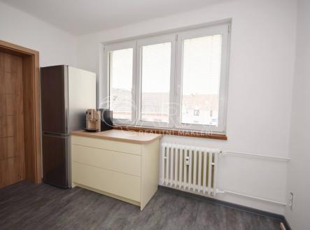 Pronájem bytu, 2+1, 53 m²