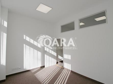Pronájem kanceláře, 27 m²