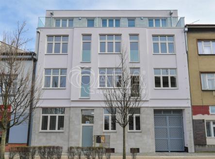 Pronájem bytu, 2+kk, 47 m²