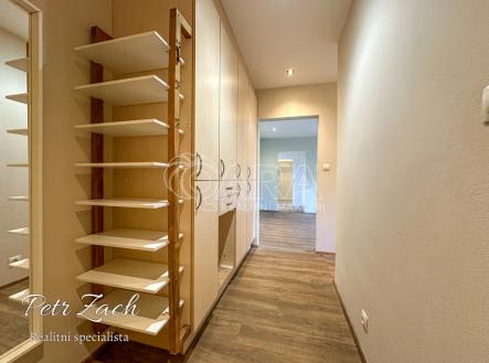 Pronájem bytu, 3+1, 74 m²