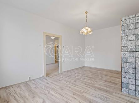 Pronájem bytu, 1+1, 37 m²