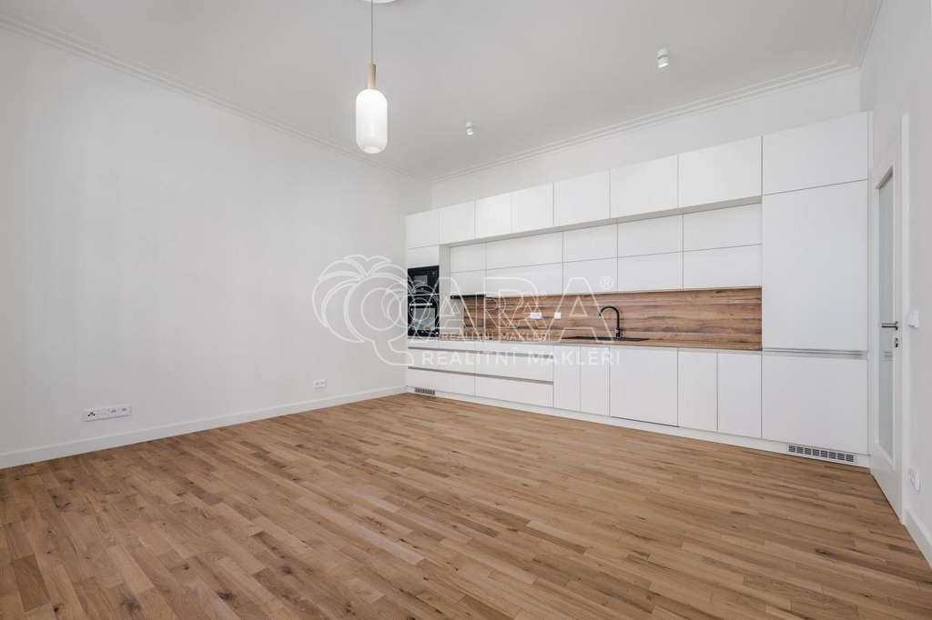 Obývací pokoj + kk