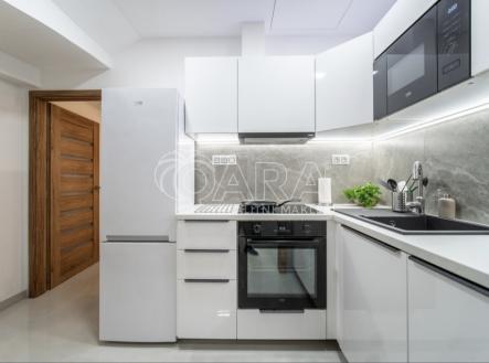 Pronájem bytu, 2+kk, 39 m²