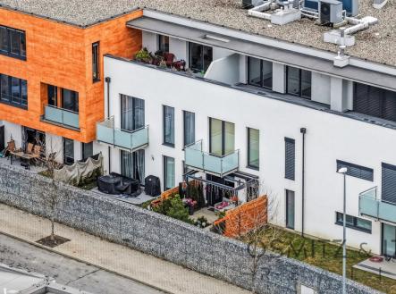 Prodej bytu, 1+kk, 70 m²