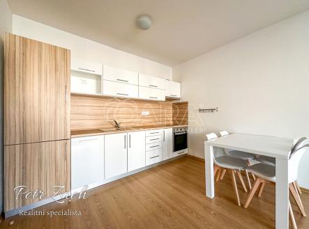 Pronájem bytu, 2+kk, 64 m²
