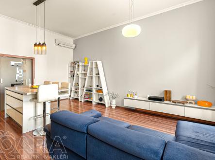 Pronájem bytu, 3+kk, 71 m²