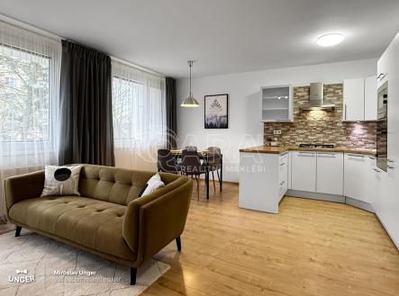 Prodej bytu, 3+kk, 75 m²