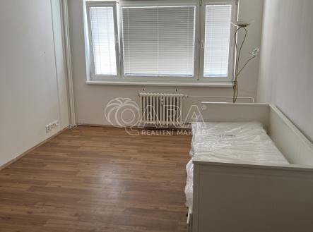 Pronájem bytu, 1+kk, 27 m²