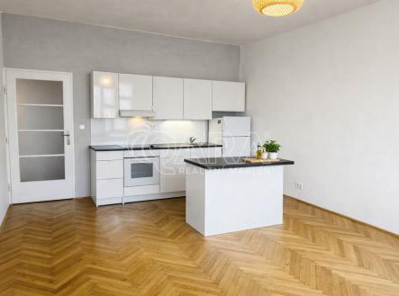 Pronájem bytu, 2+kk, 50 m²