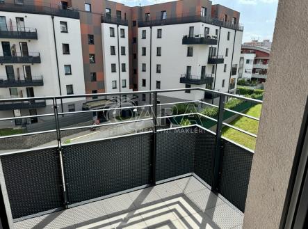 Pronájem bytu, 2+kk, 85 m²