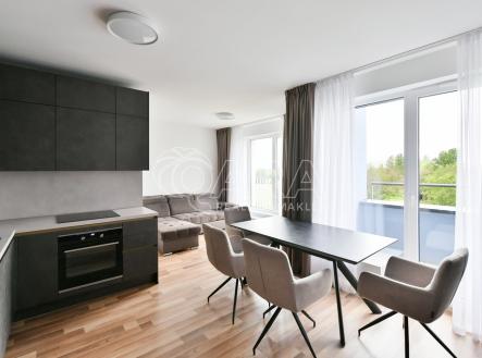 Pronájem bytu, 2+kk, 58 m²