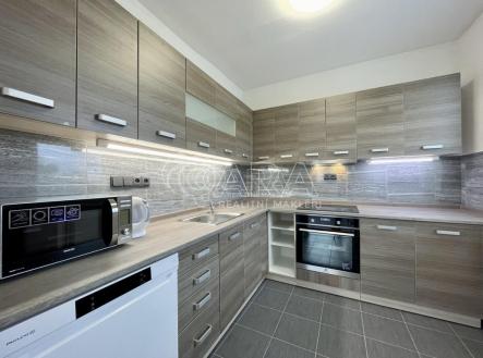 Pronájem bytu, 3+kk, 75 m²