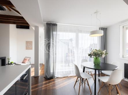 Pronájem bytu, 4+kk, 153 m²