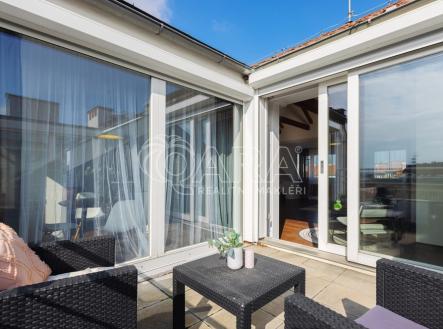 Pronájem bytu, 4+kk, 153 m²