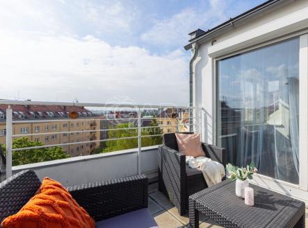 Pronájem bytu, 4+kk, 153 m² obrázek