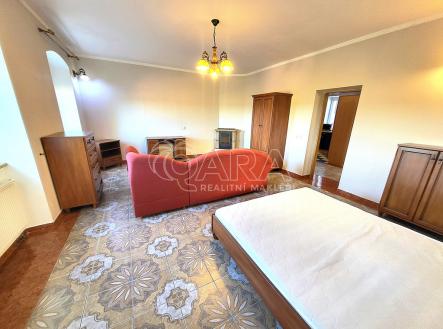 Pronájem bytu, 2+kk, 65 m²