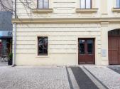 Pronájem obchodní prostor, 85 m²