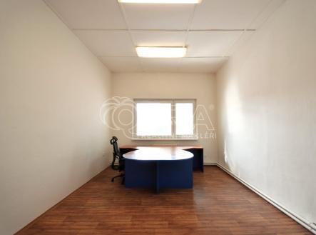 Pronájem kanceláře, 18 m²