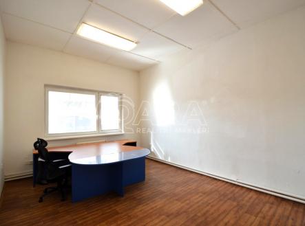 Pronájem kanceláře, 18 m²