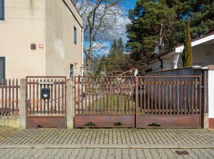 Prodej pozemku pro bydlení, 710 m²